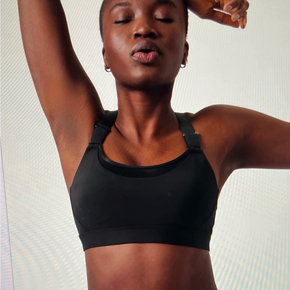Athleta Ultimate Adjustable Bra